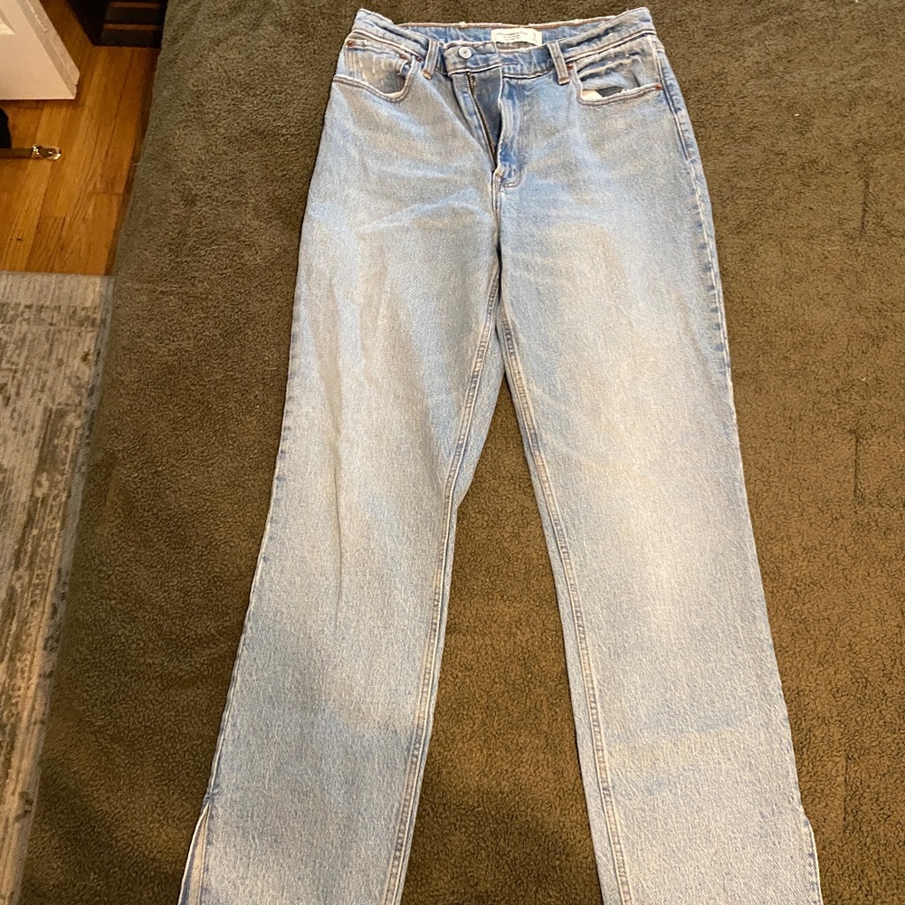 Abercrombie high rise 90s straight jean split hem